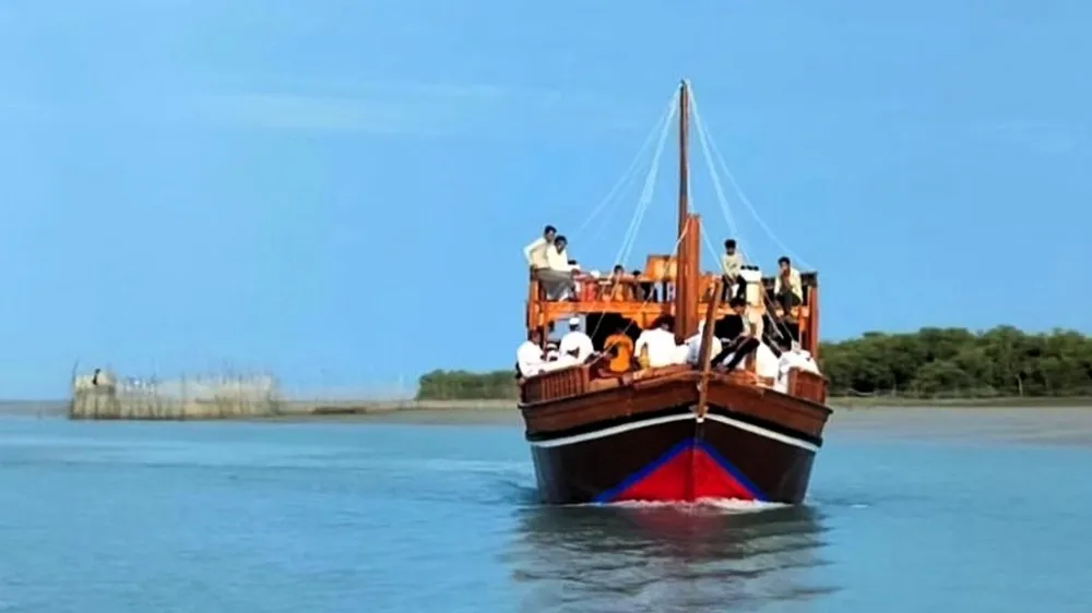 لنج تفریحی جنگل حرا