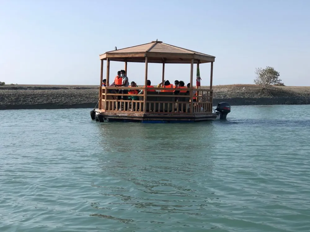 آلاچیق دریایی در قشم