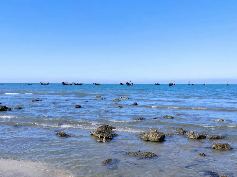 جزایر ناز قشم در زمان جزر