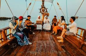 تور لنج تفریحی VIP در قشم: ترکیبی از هیجان و آرامش