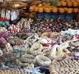 سوغات جزیره هنگام؛ صنایع دستی بومی و صدف دوزی