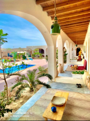 بازارچه و جاذبه های محلی جزیره هنگام