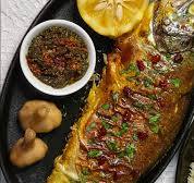 ادویه ماهی جنوبی در کاسه مرینیت