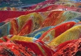 کوه های رنگین کمانی هرمز