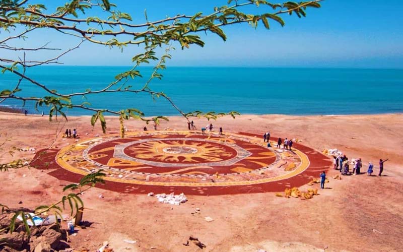 چشم اندازهای رنگین جزیره هرمز