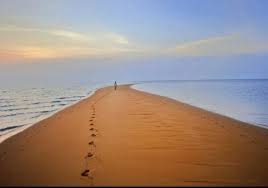 کمپینگ و امکانات ساحل سرنخ