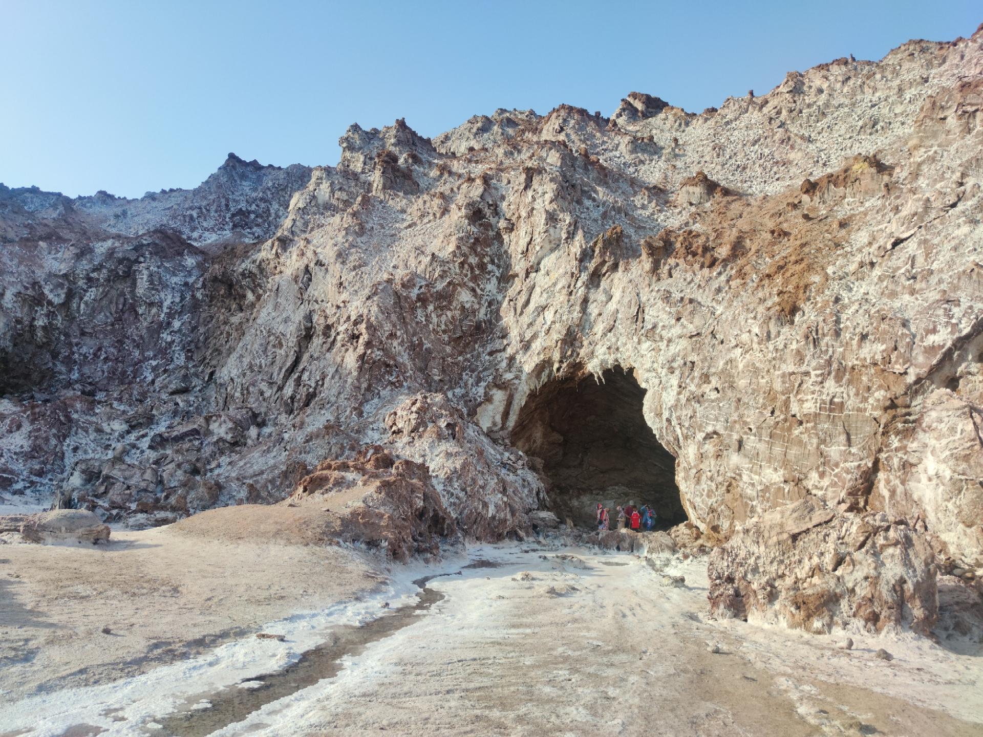 چشم انداز کوه نمکدان قشم