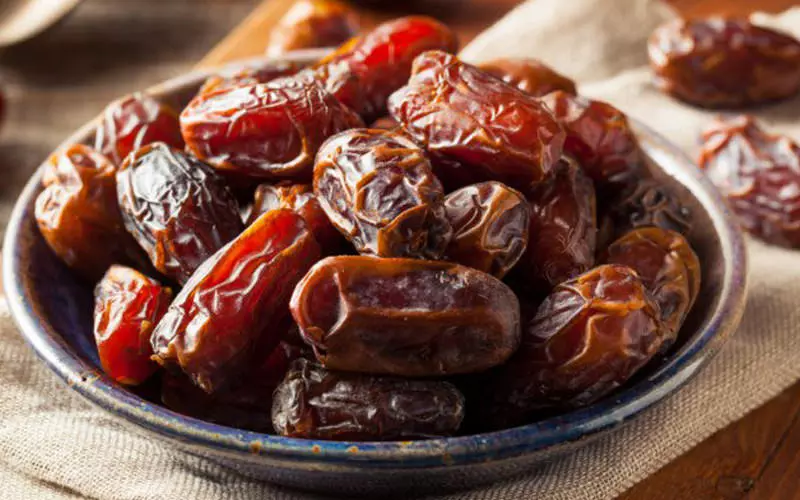 خوراکی ها و شیرینی های محلی قشم