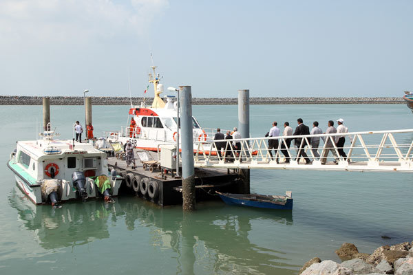 حمل و نقل مسافران در جزایر جنوب ایران