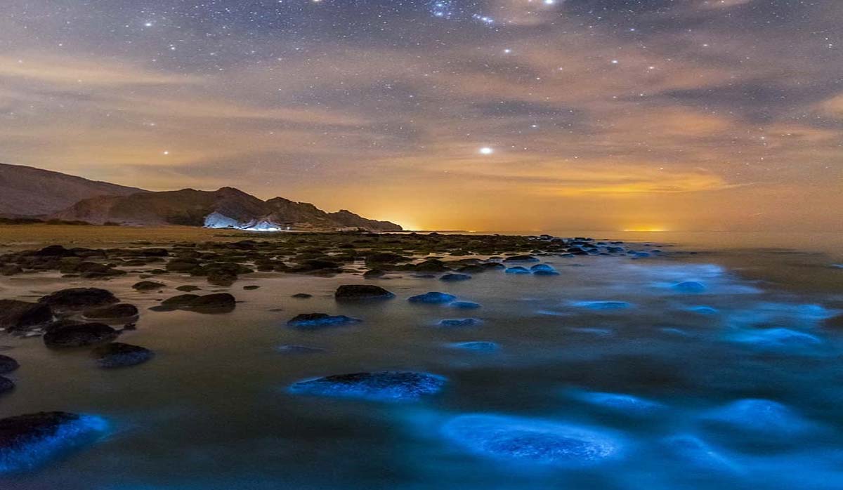 ساحل سلخ قشم برای پیاده روی