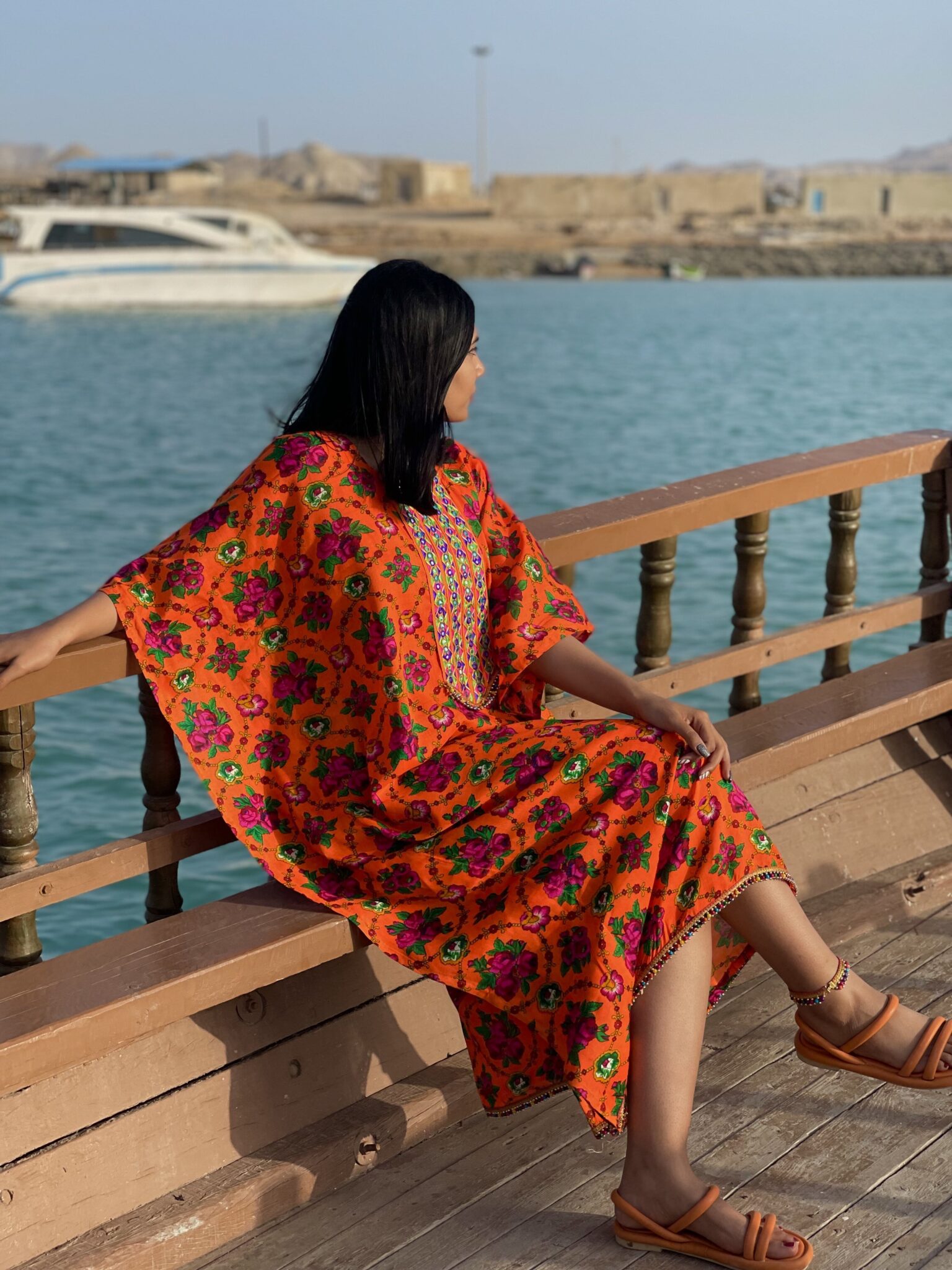 اهمیت فرهنگی لباس سنتی قشم