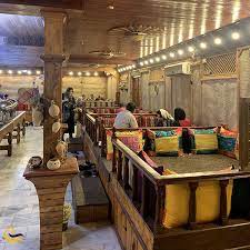 چيدمان غذاي دريايي در رستوران هاي قشم