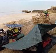 سواحل بکر نزدیک کمپ هنگام