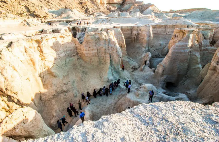 منظره بام قشم و خلیج فارس