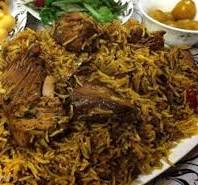 غذای قوزی در رستوران سنتي و عربي قشم