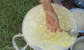 طرز تهیه نان تموشی روی تاوه داغ