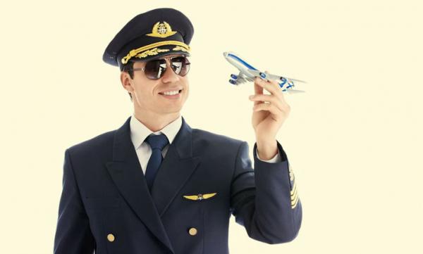 خرید اینترنتی بلیط هواپیما به قشم