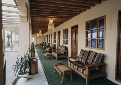 لابي هتل اقتصادي در قشم