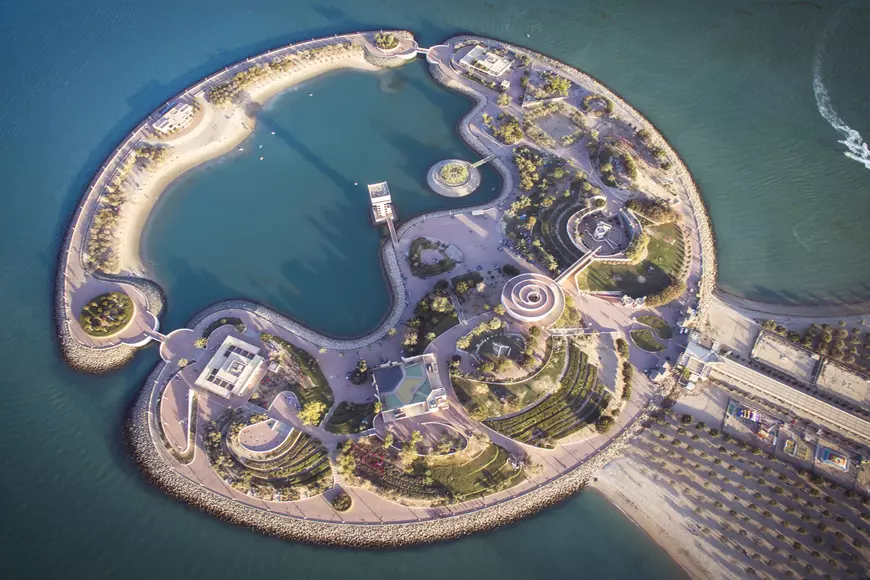 نمايي از زيرساخت هاي مدرن و فرصت هاي سرمايه گذاري در قشم