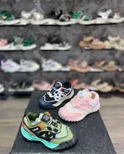 تنوع مدل های کفش در بازار عمده قشم