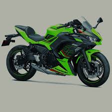 ماشين براي گشت قشم