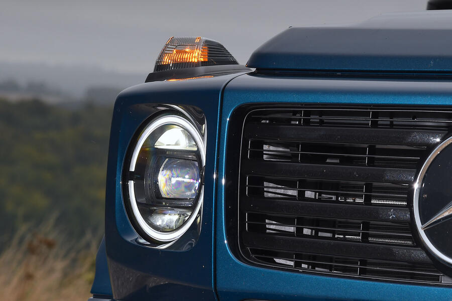 جزئیات چراغ و راهنما مرسدس کلاس G جدید