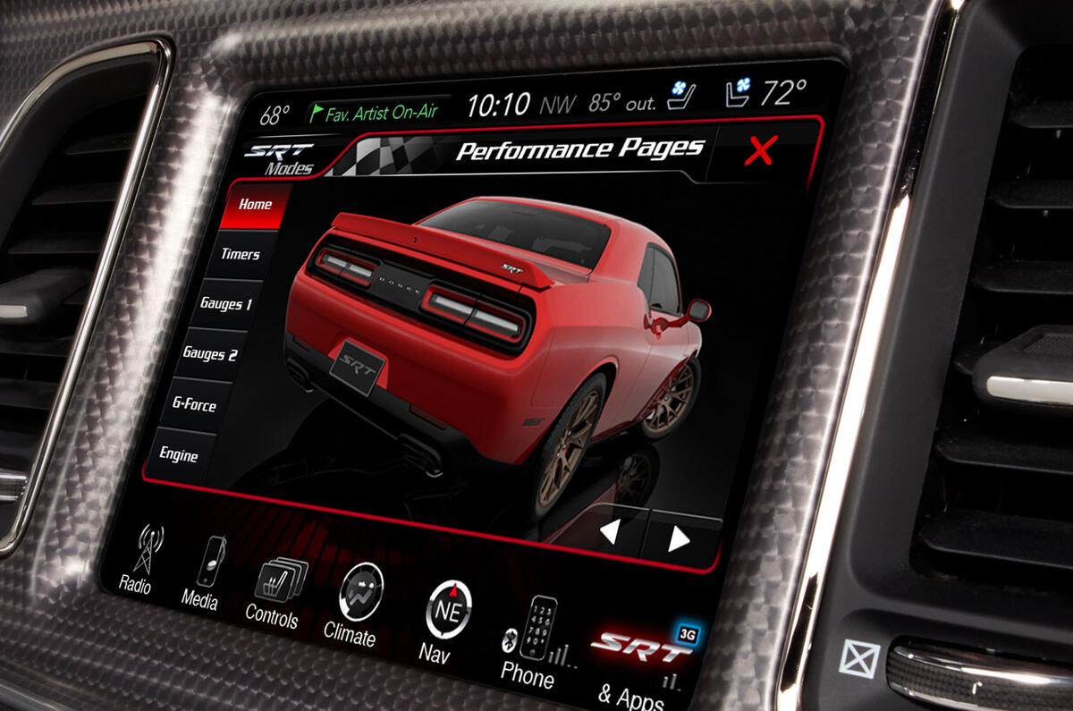 سیستم اینفوتینمنت چلنجر SRT