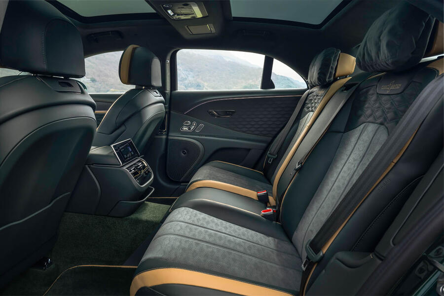 صندوق و تریم عقب فلایینگ اسپار هیبرید