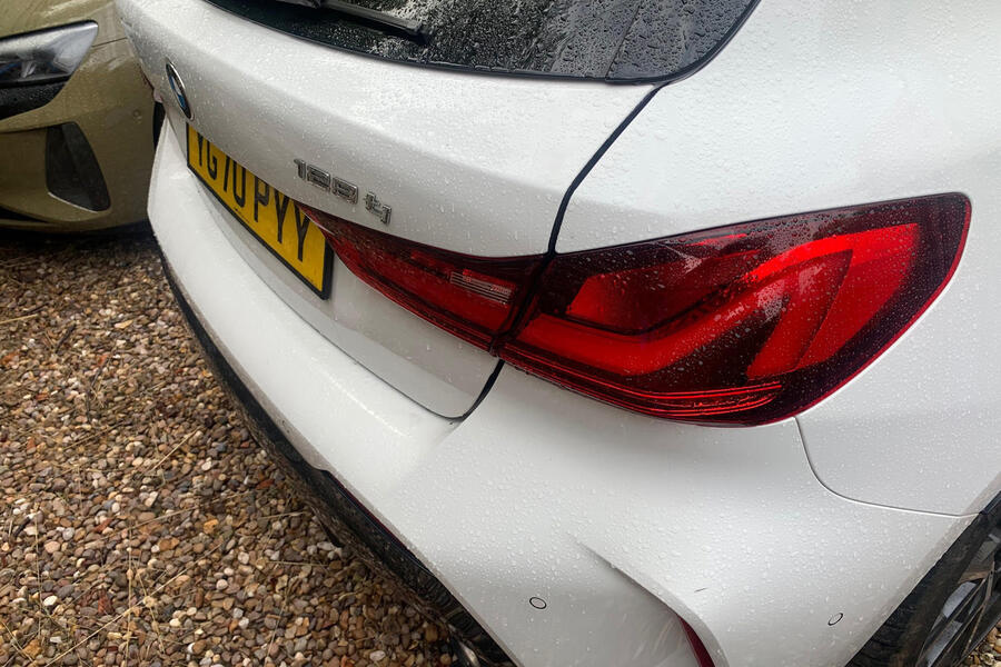 بی‌ام‌و 128ti در جاده