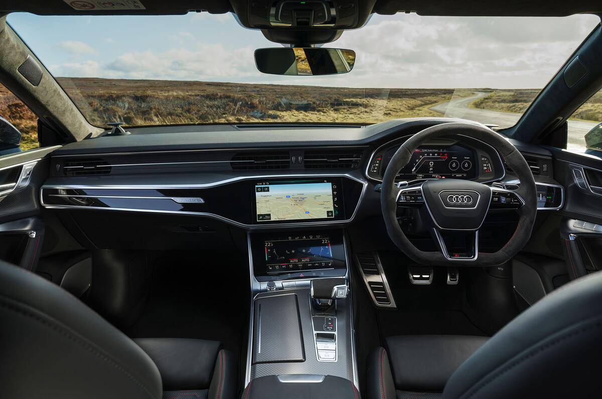 داشبورد ديجيتال و طراحي داخلي آئودی RS7 اسپرت بک