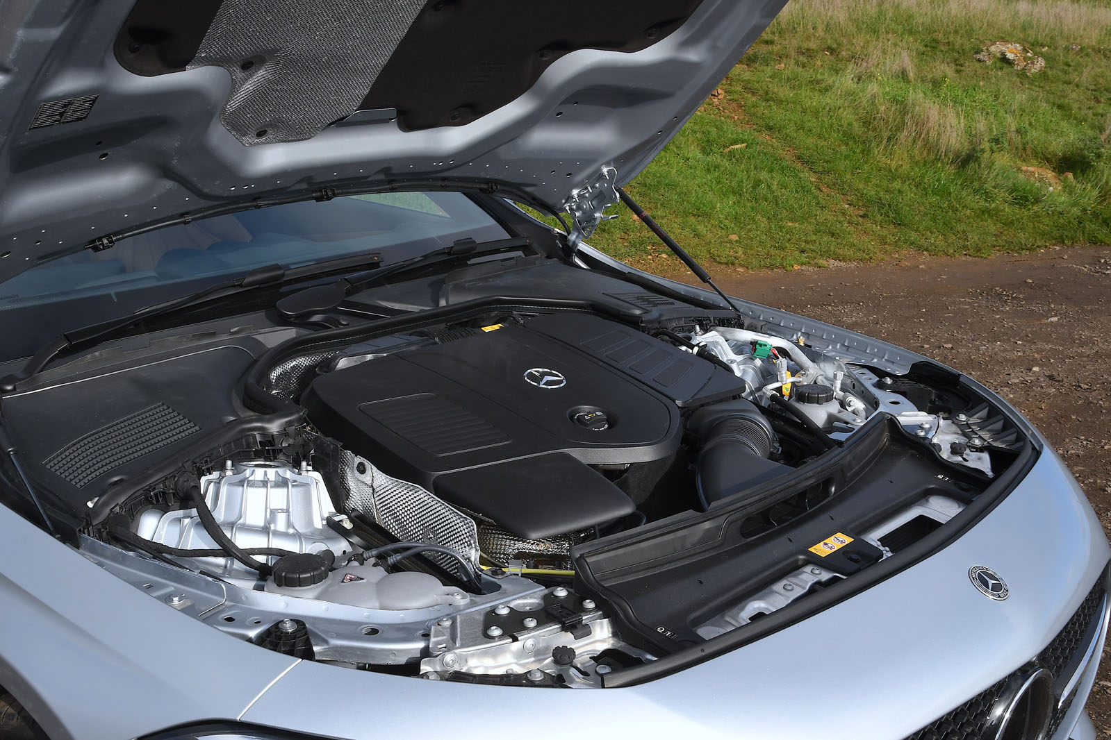 پیشرانه ۲ لیتری توربو به همراه موتور الکتریکی