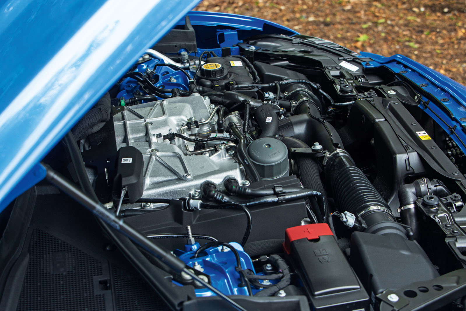 موتور ۵ لیتری V8 سوپرشارژ جگوار