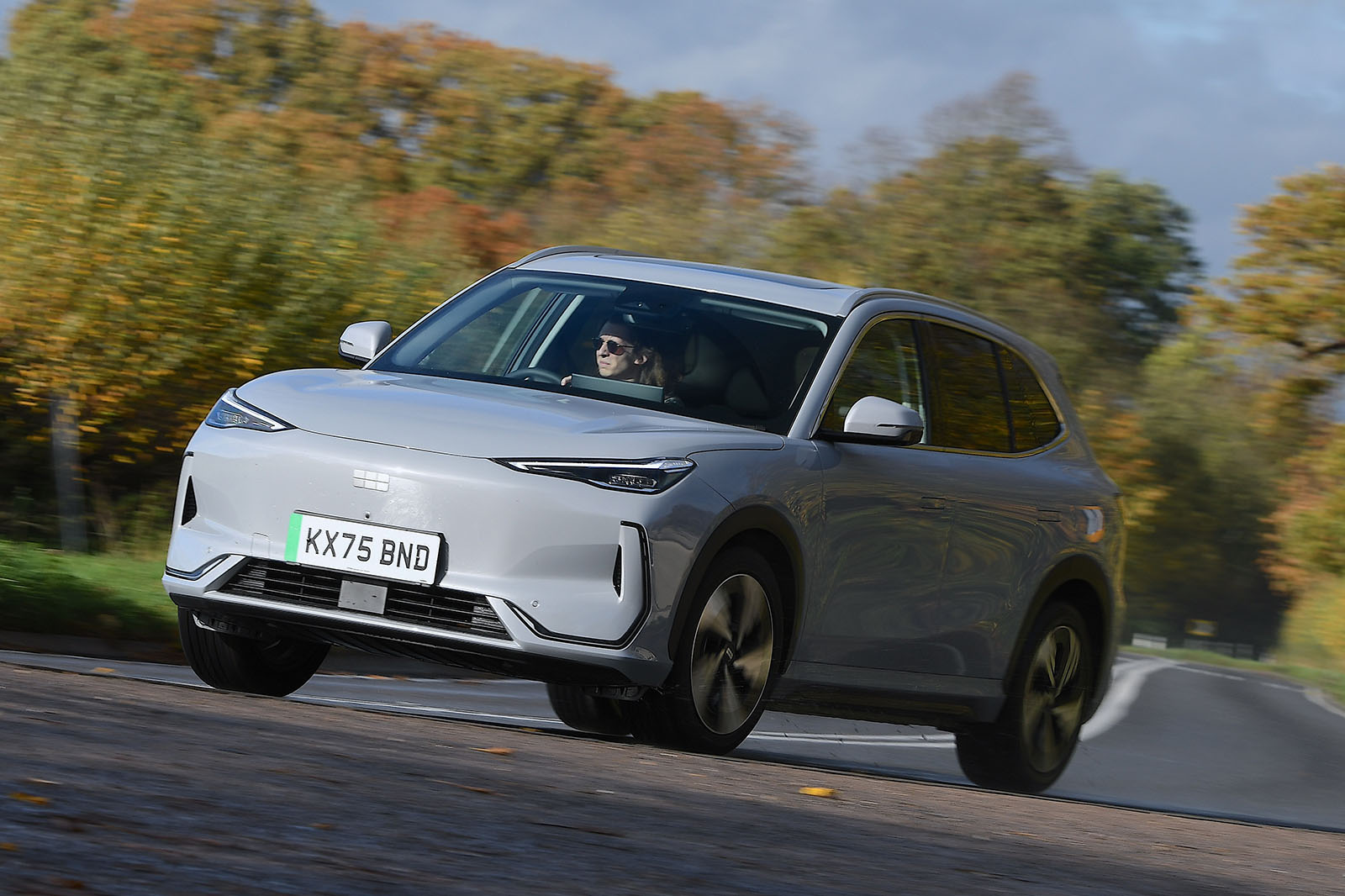 تست شتاب و عملکرد جیلی EX5