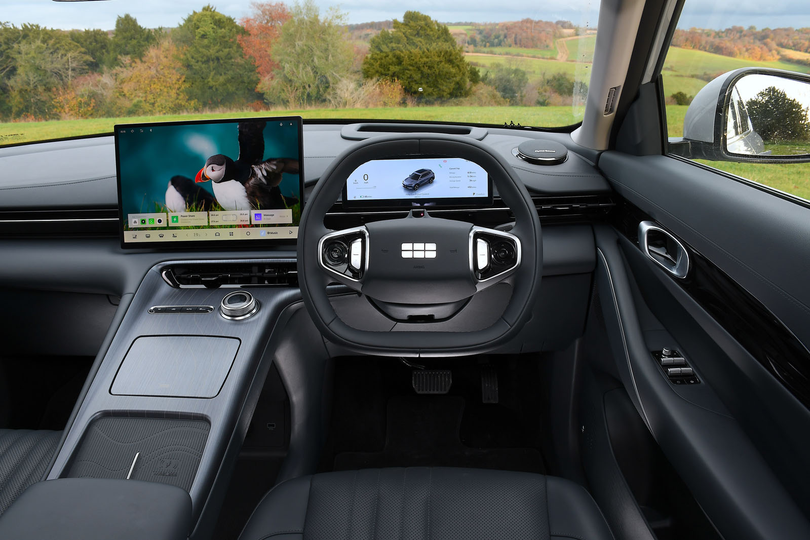 کابین و داشبورد جیلی EX5