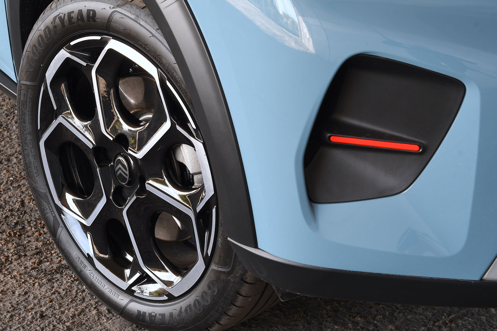 رینگ آلیاژی ۱۷ اینچی سیتروئن e-C3