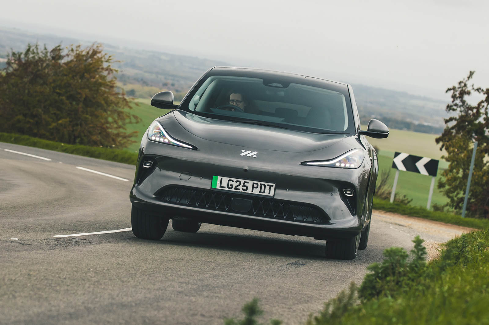 شتاب‌گیری ام جی IM6