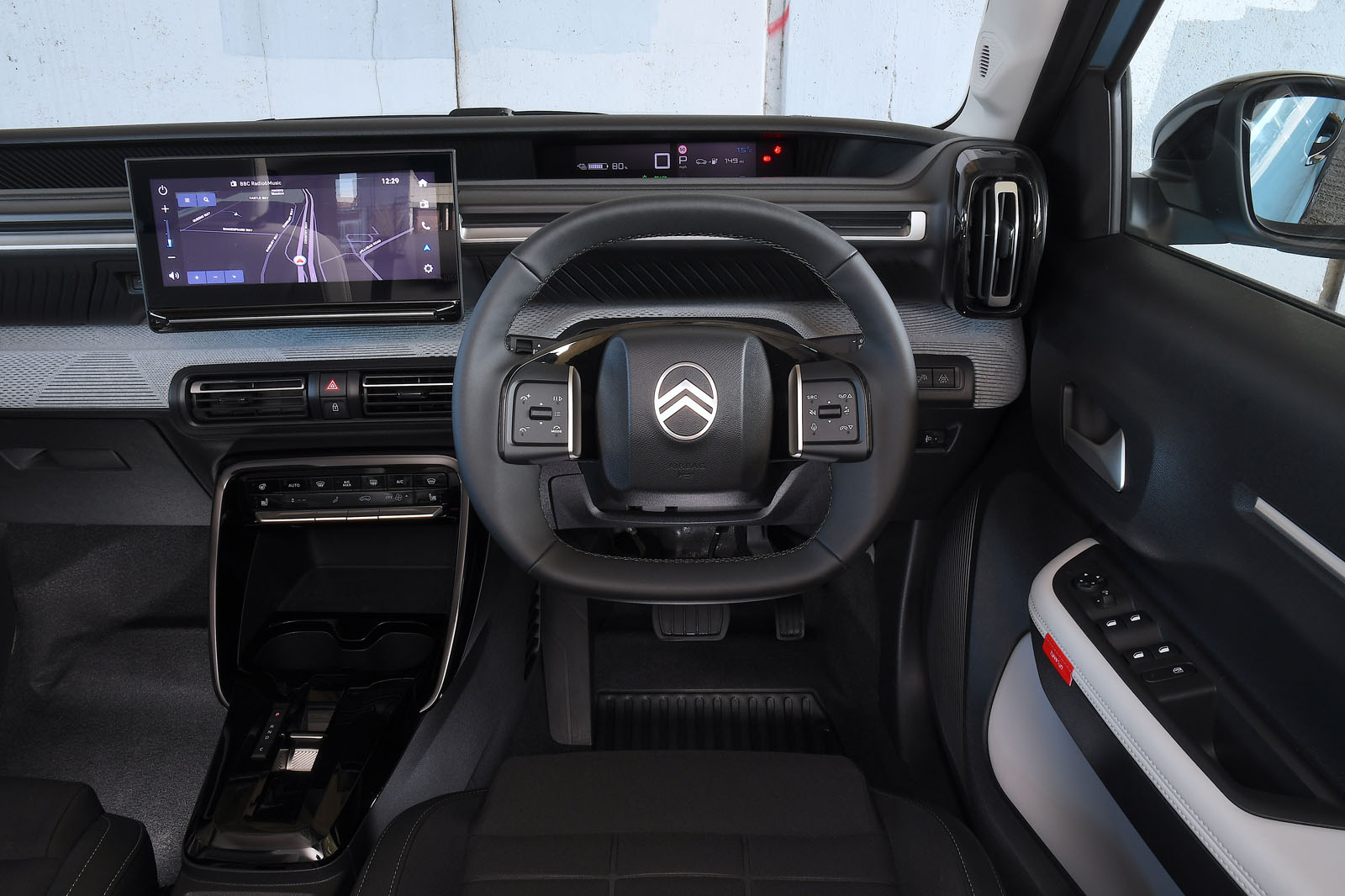 داشبورد مینیمال سیتروئن e-C3