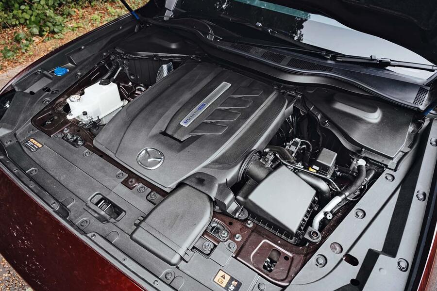 موتور ۲.۵ لیتری مزدا CX-80 پلاگ این هیبرید