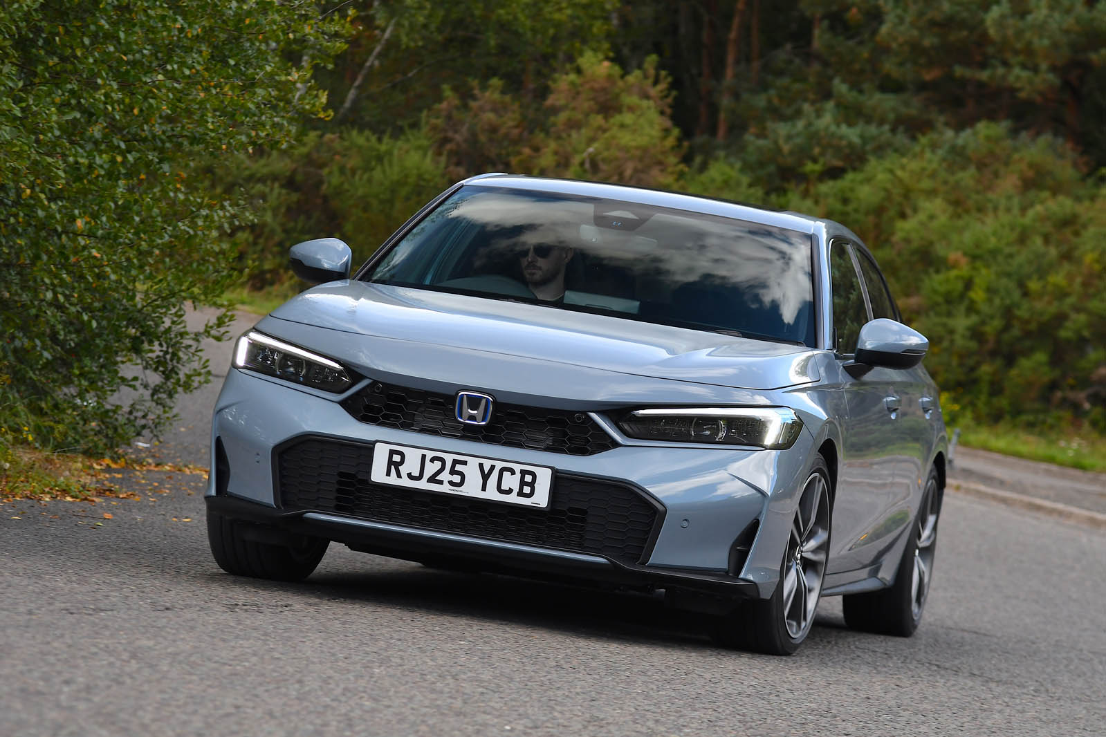 هوندا سیویک ۲۰۲۵ در حال حرکت