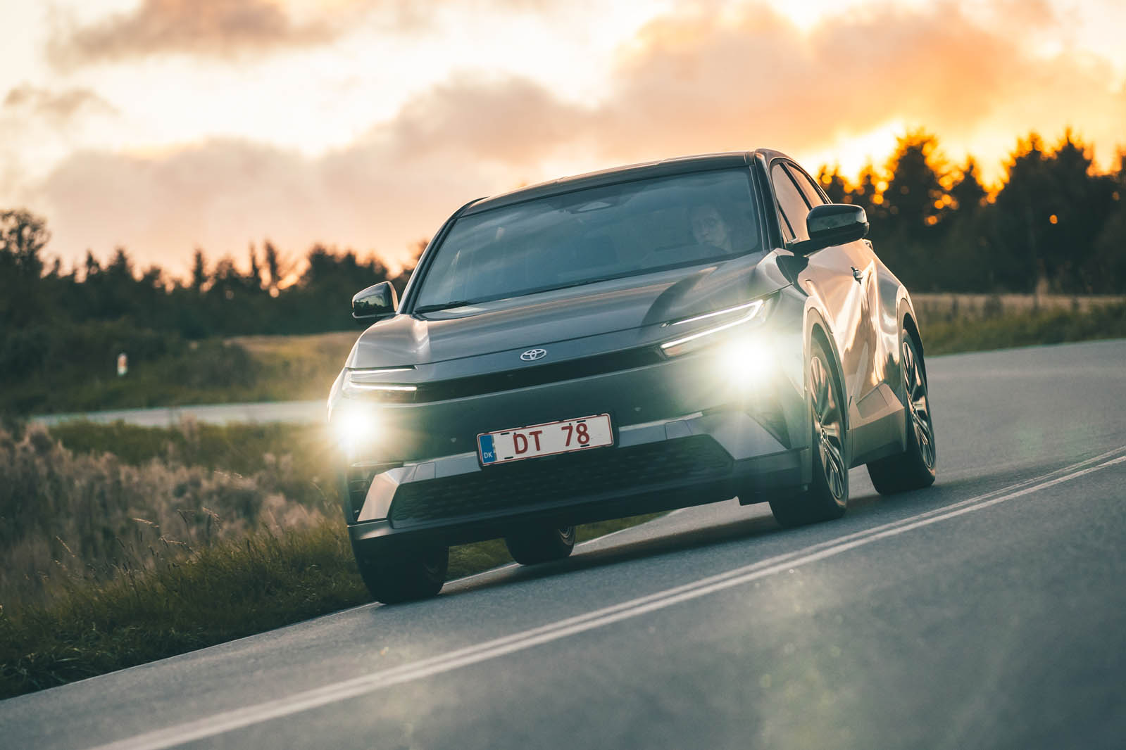 تویوتا C-HR+ در پیچ