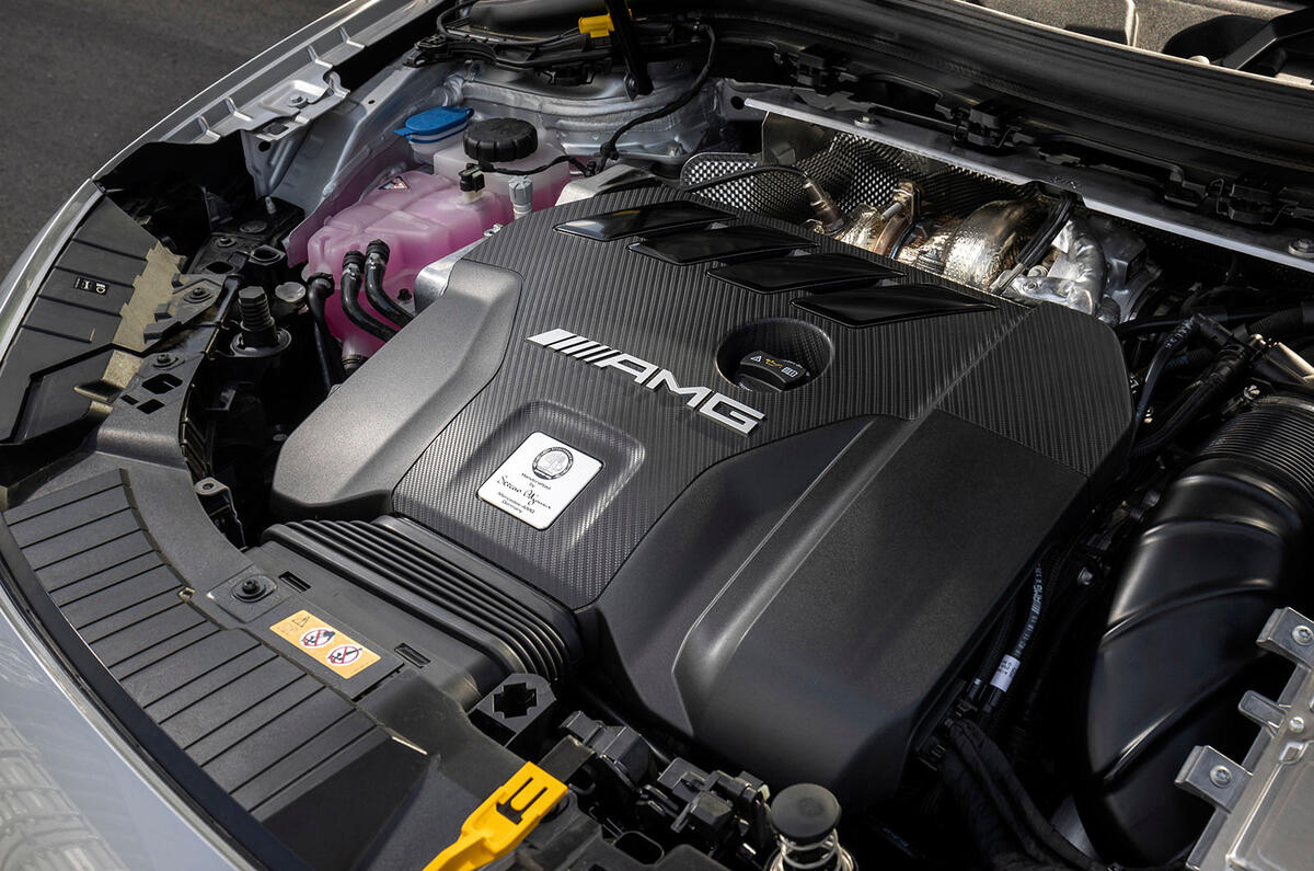 موتور ۲ لیتری ۴۱۶ اسب‌بخاری M139