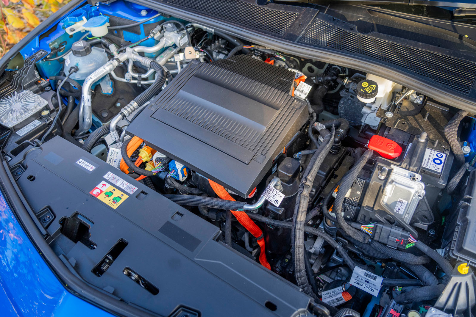 موتور الکتریکی ۱۵۳ اسب‌بخاری جلو