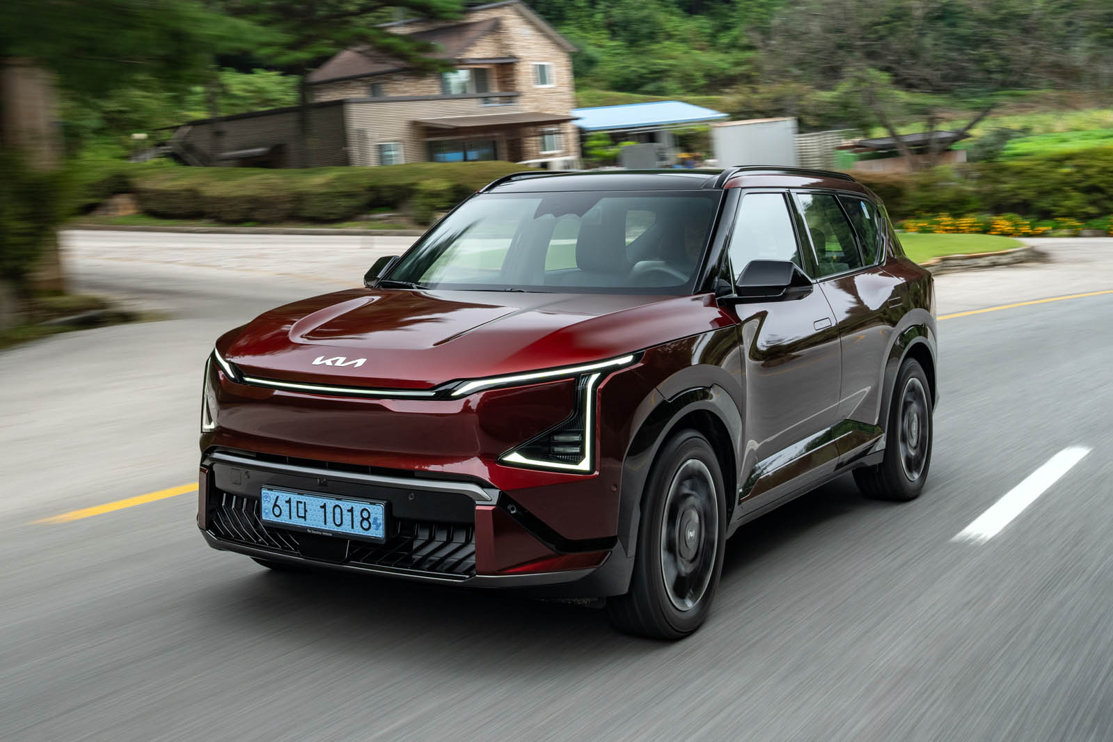 کیا EV5 در پیچ جاده