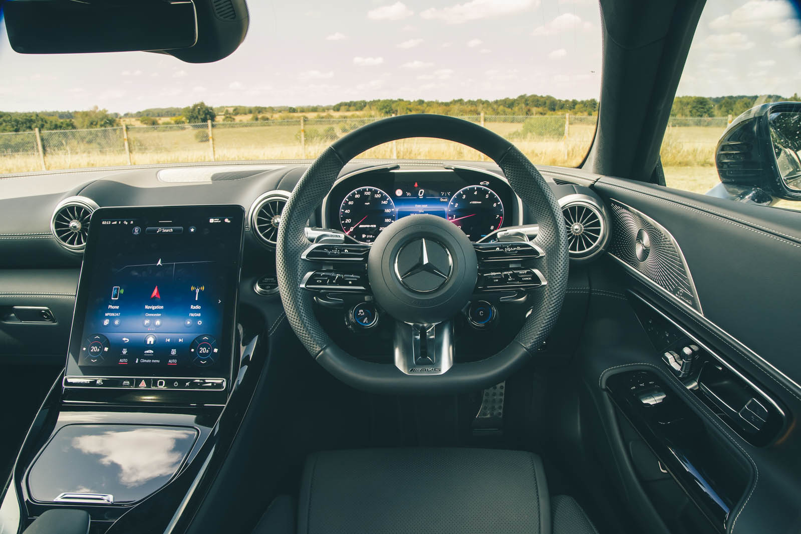 تحلیل مرسدس AMG GT 43 مدل 2025 نمای نهم