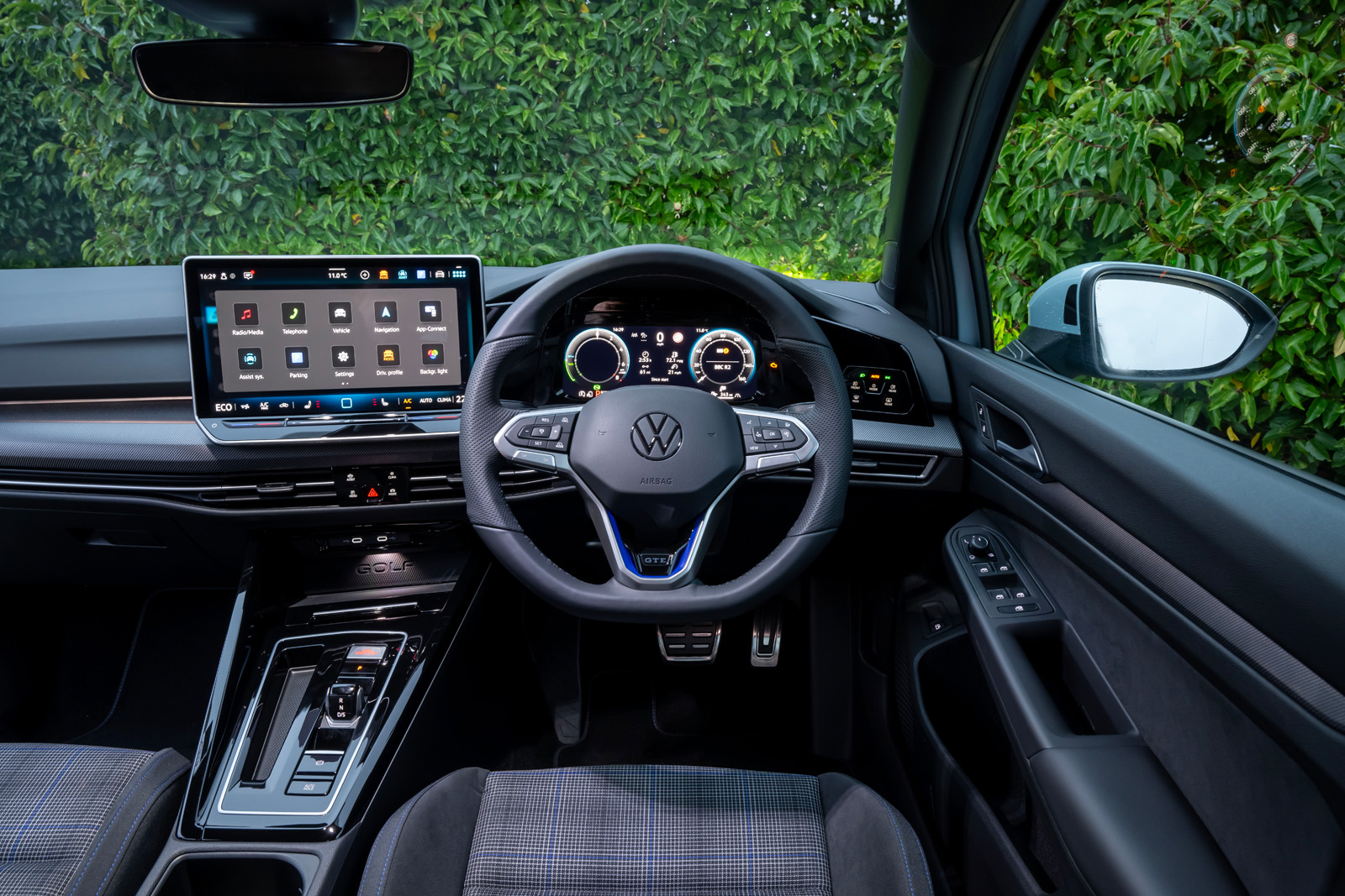 کابین جلو گلف GTE