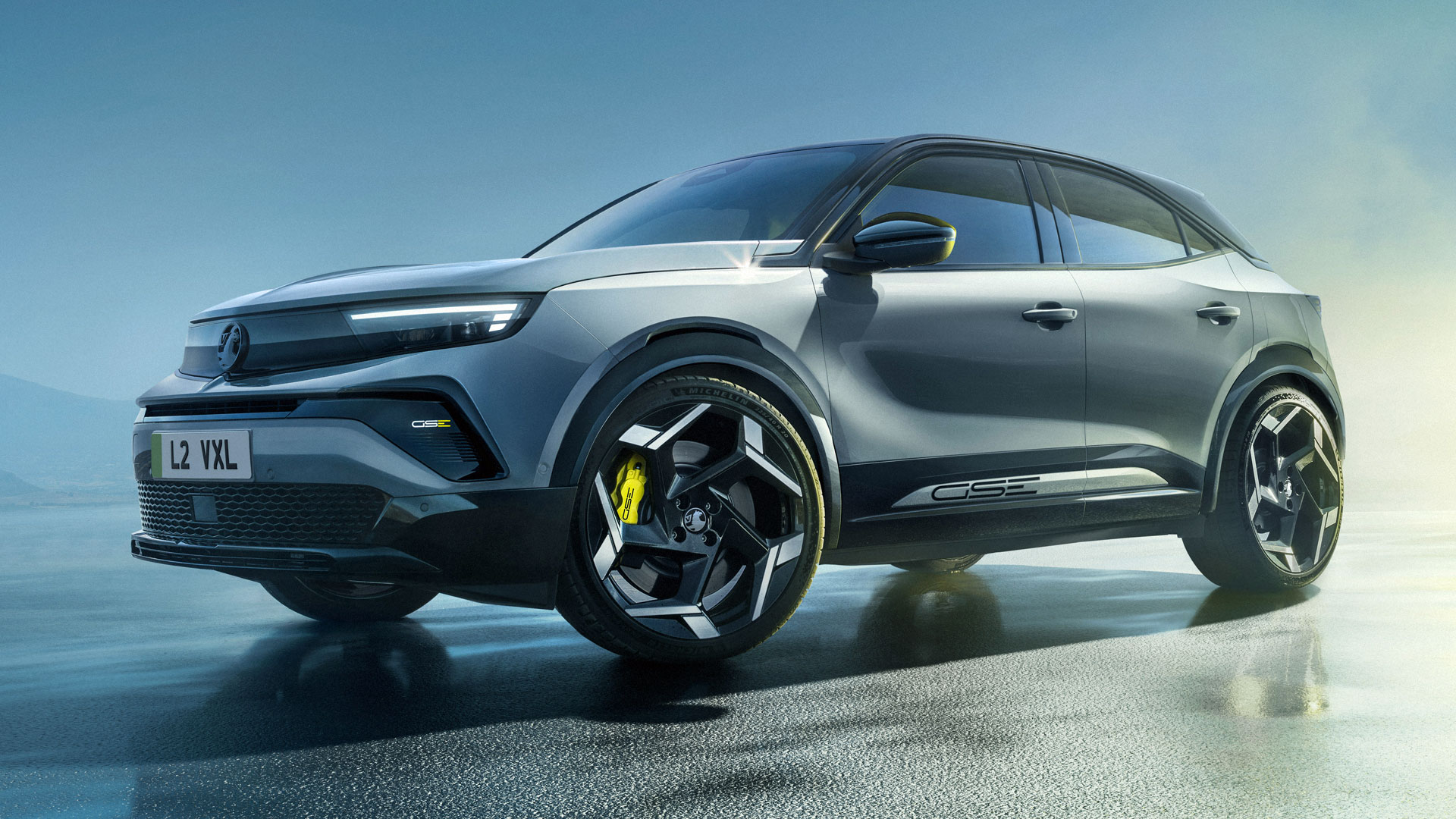 اوپل موکا GSE الکتریکی ۲۰۲۵