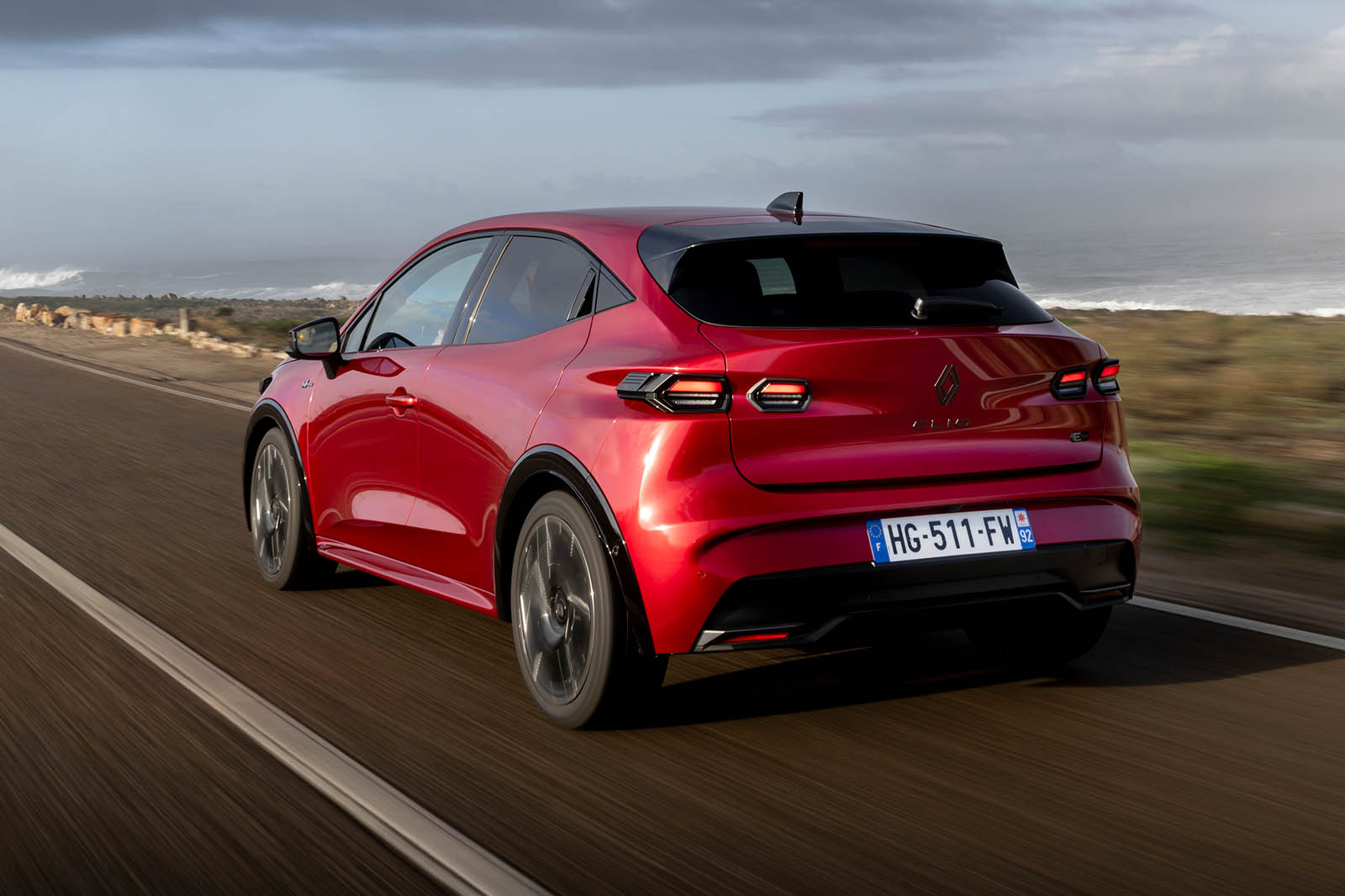 نمای جانبی رنو کلیو 2025