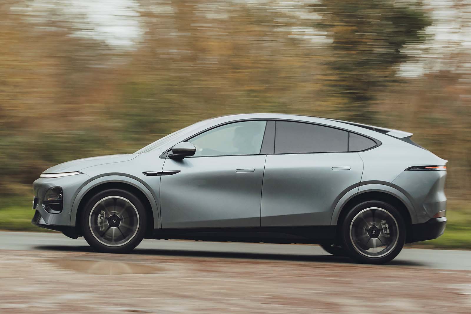 XPeng G6 Performance مدل 2025 نمای عقب در روز