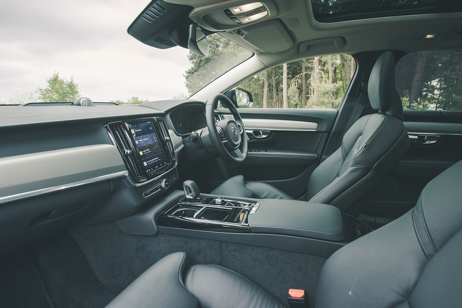 داشبورد ولوو V90