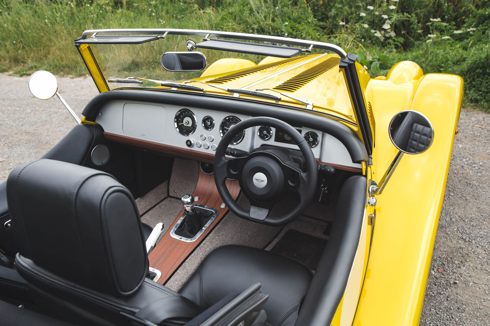 نمای داخلی کابین مورگان پلاس فور